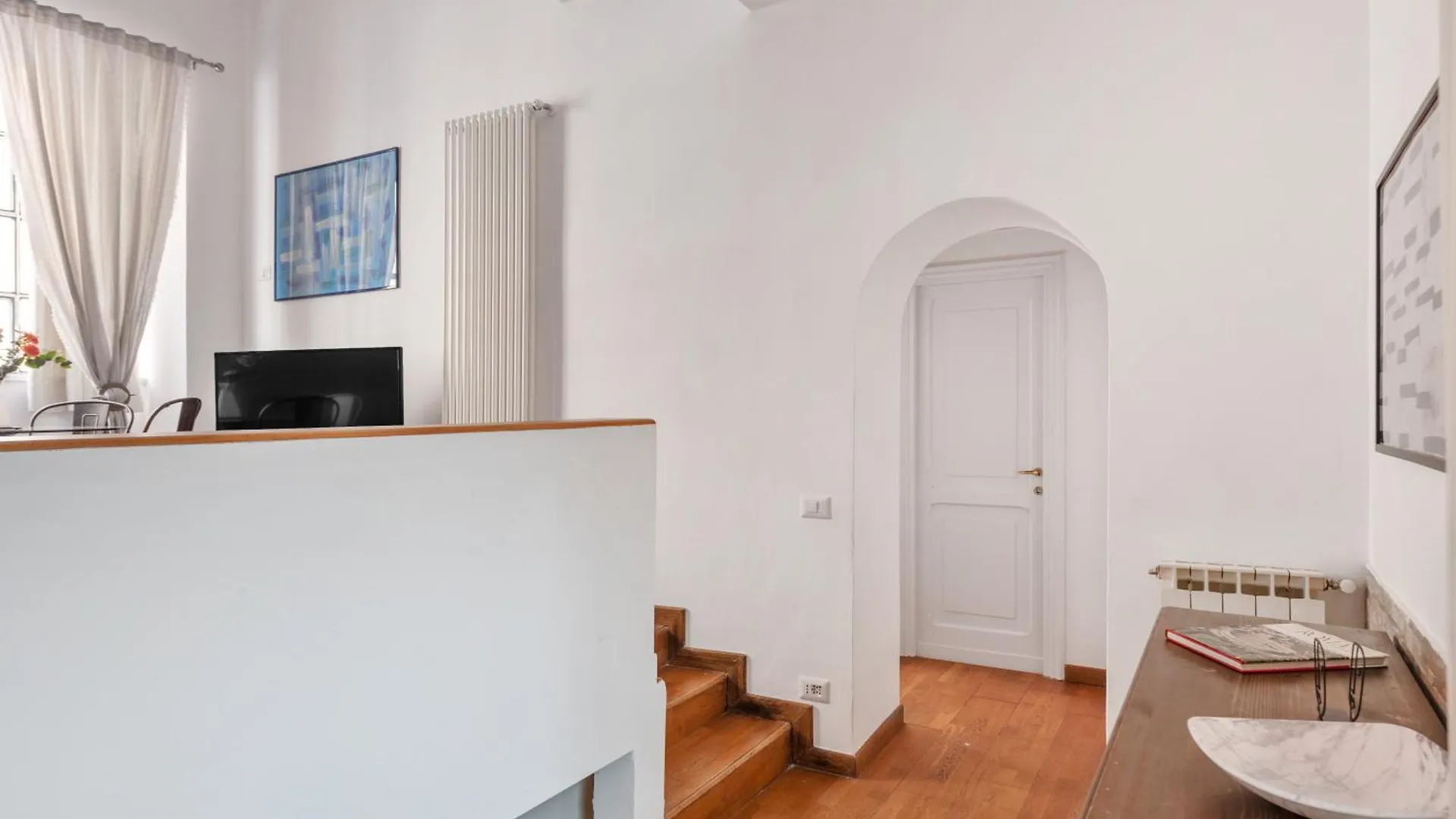Holiday home Riari House - Residenze Romanae